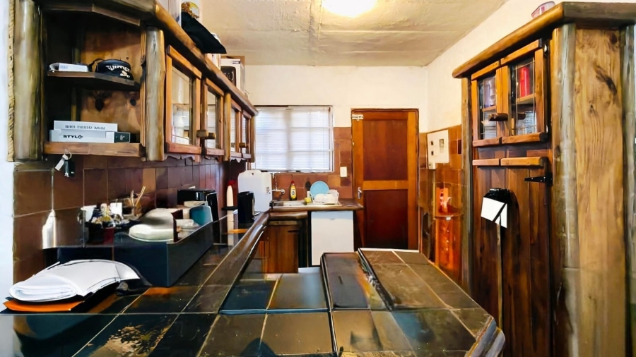 2 Bedroom Property for Sale in Kannoniers Park North West